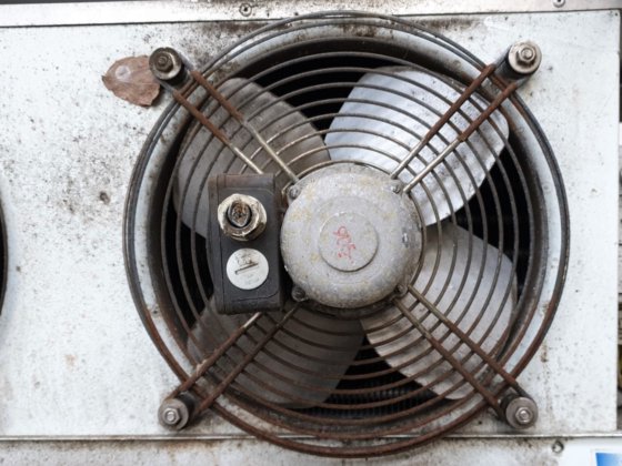 ヘルプマン LFX 106 E