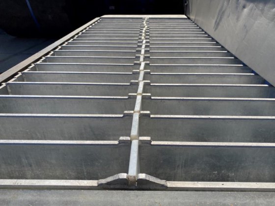 ジャックストーン板凍結機