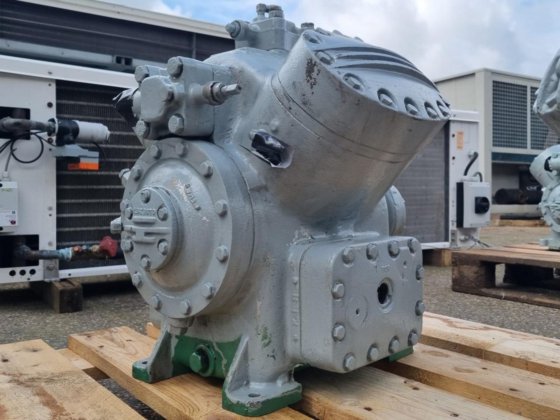 カーライル / キャリア 5F40