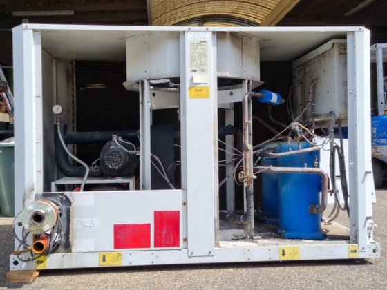 キャリア 30 RA 070