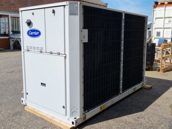 キャリア 30 RA 070