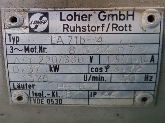 伯顿科布林AOC 250