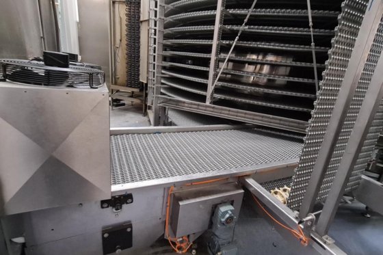 リプシア・スパイラルフリーザー 24段