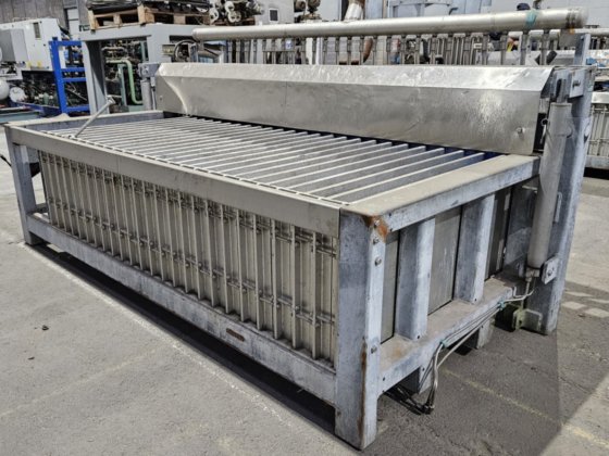 ジャックストーン板凍結機