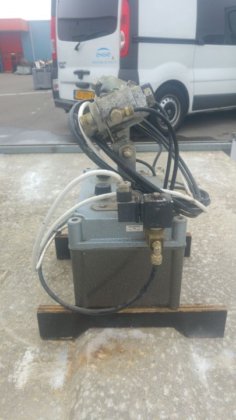 エルカ・フロッグ加湿ユニット