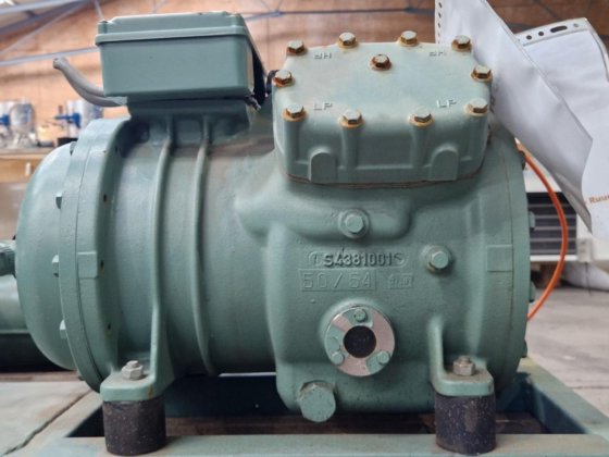 卡莱尔/卡里尔 06 VM 721 E