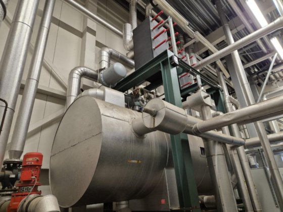 ビッツァー水冷式ねじ圧縮機セット