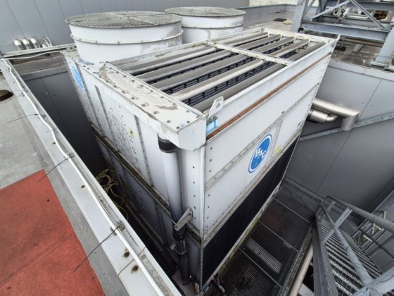 ビッツァー水冷式ねじ圧縮機セット