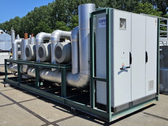 ビッツァー水冷式ねじ圧縮機セット