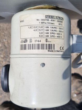 液体接收器 700 升