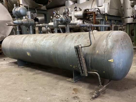 液体受信機 790 リットル