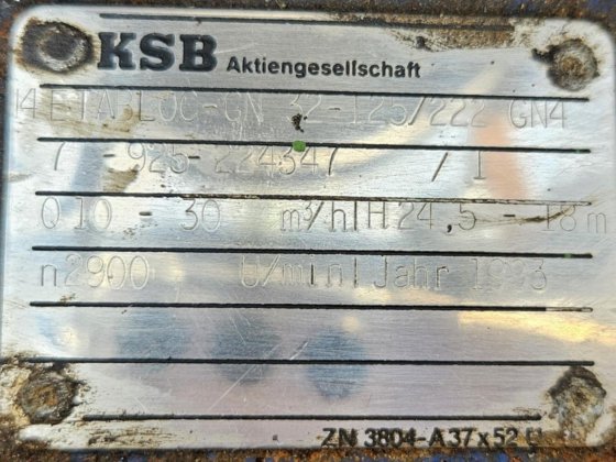 液体受信機水タンク