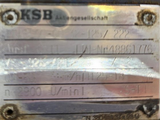 液体受信機水タンク