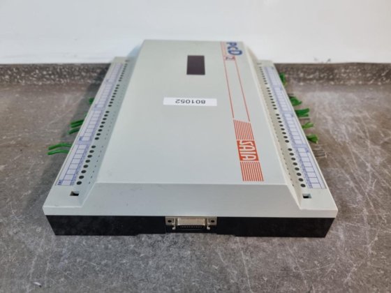 赛亚-伯格斯 PCD2.C100