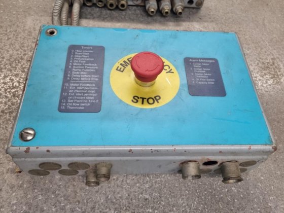 サブロー・ユニサブ S-Control