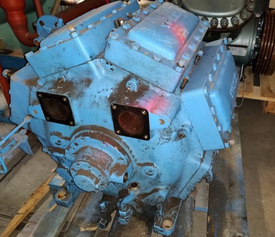 约克 / 弗里克 8XCA