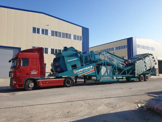 コンクリート混合プラント