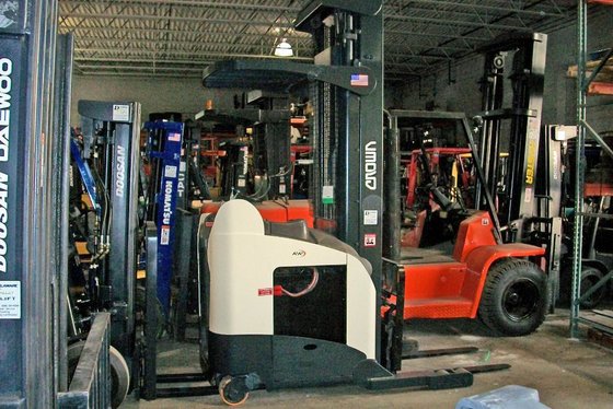 Crown RR5220-45 Forklifts in PA