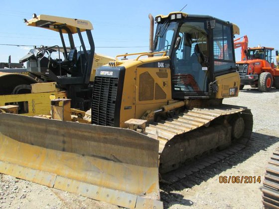 2012 Caterpillar D4K-LGP Dozers in