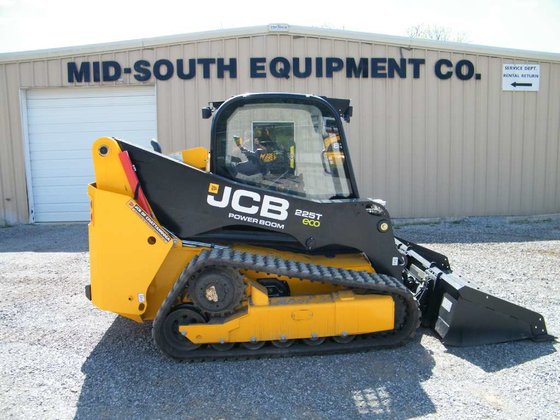 2013 Jcb 225T Skid steers