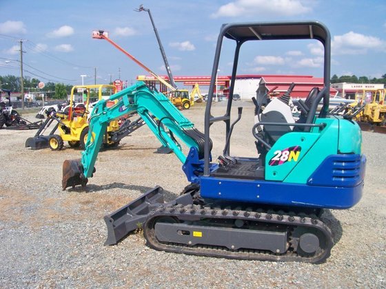 2007 Ihi 28N-2 Excavators in