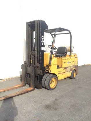 Caterpillar T120C Forklifts in PA