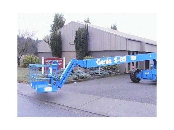 2007 GENIE S-85 Manlift in