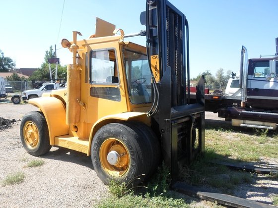 1981 HYSTER H180H Forklifts in