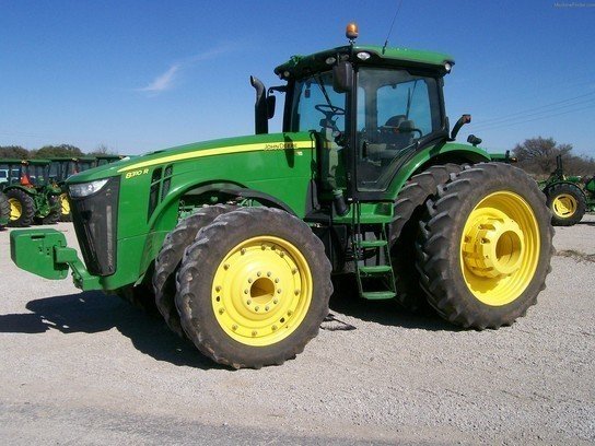 2011 JOHN DEERE 8310R Tractors