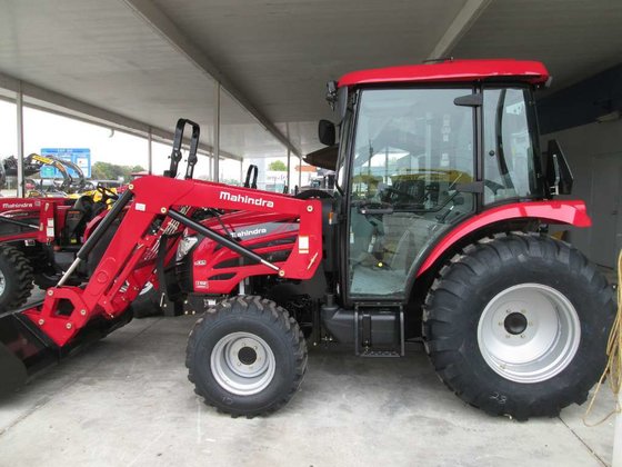 2015 Mahindra 2555 HST Cab
