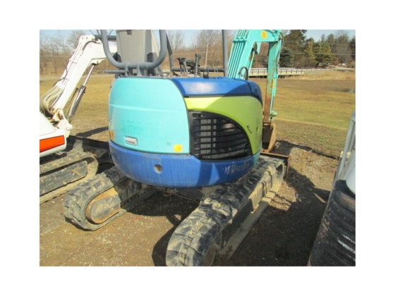 2010 IHI 30VX Excavators in