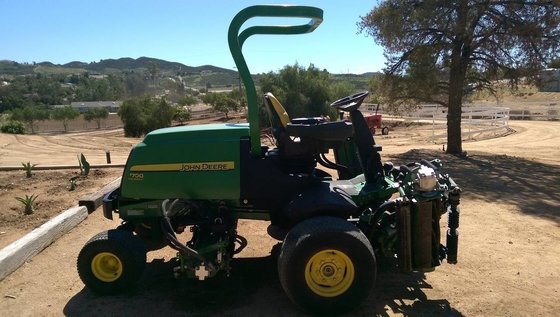 2009 JOHN DEERE 7700 Riding