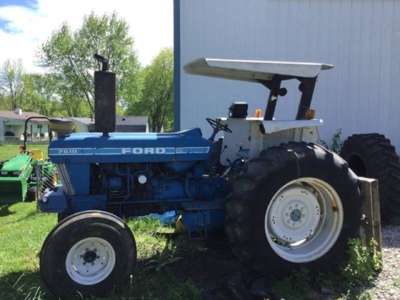 1983 FORD 7610 Tractors in