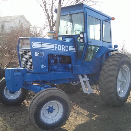 1973 FORD 9600 Tractors in