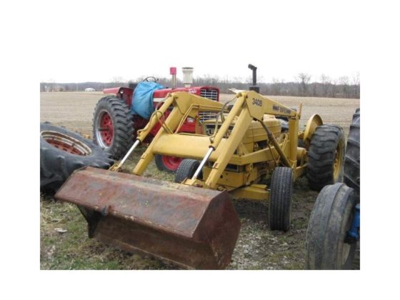 1985 FORD 340B Tractors in