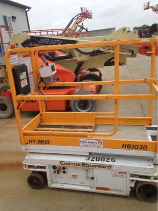 2012 CUSTOM BUILT HB 1030