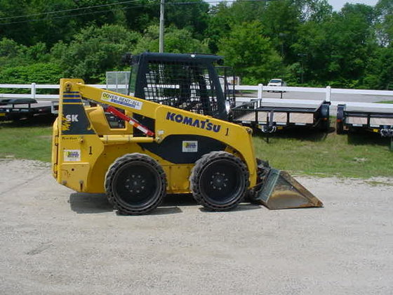 2010 KOMATSU sk 815 Skip