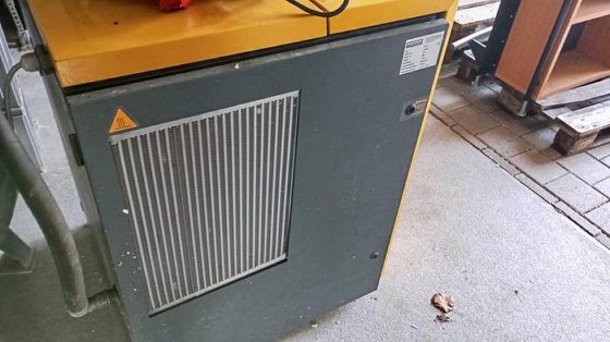 空気圧縮プラント