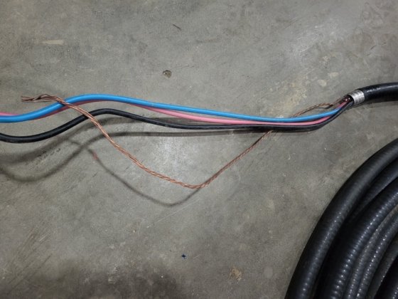 Teck Cable TECK90 6 AWG 3 Conductor 1000V W Ground In British Columbia teck-cable-teck90-6-awg-3-conductor-1000v-w-ground-in-british-columbia