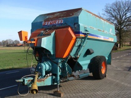 2002 Storti labrador in Luttenberg,