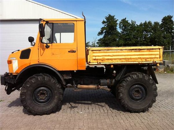 1979 M-B Unimog 424 /