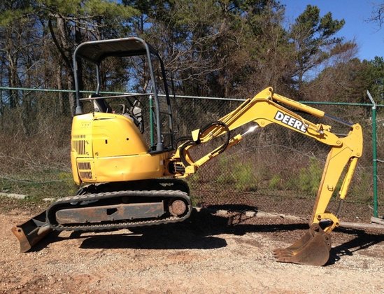 2006 John Deere 27C ZTS