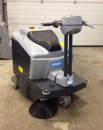 Meijer opzit veegmachine VR 850