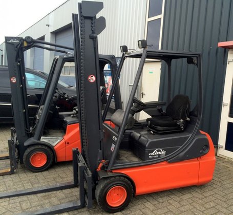 2004 Linde E18 C-02 in