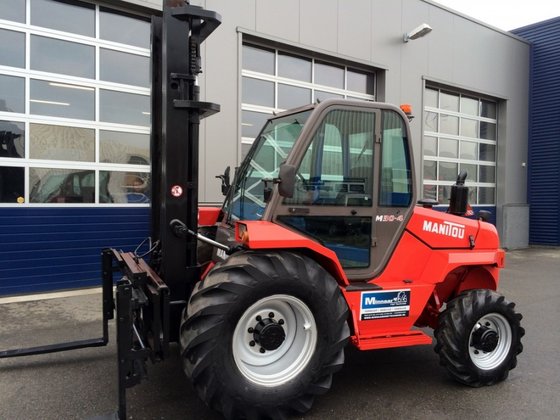 2001 Manitou M30-4 in 's-Gravenpolder,