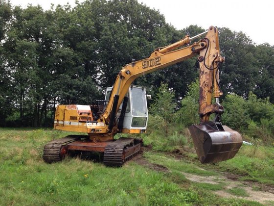 1990 Liebherr 902 in Lommel,
