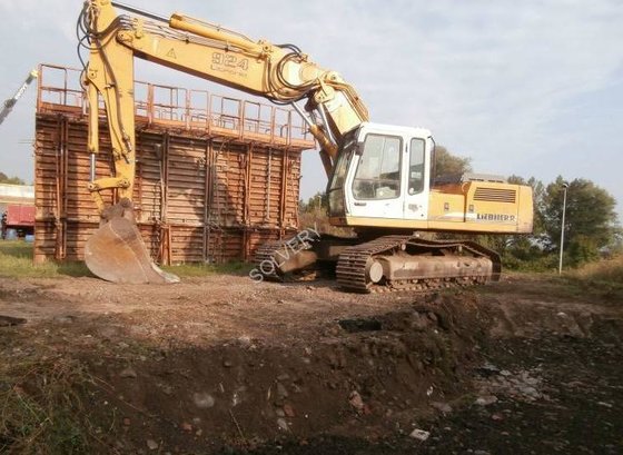 2001 Liebherr R 924 C