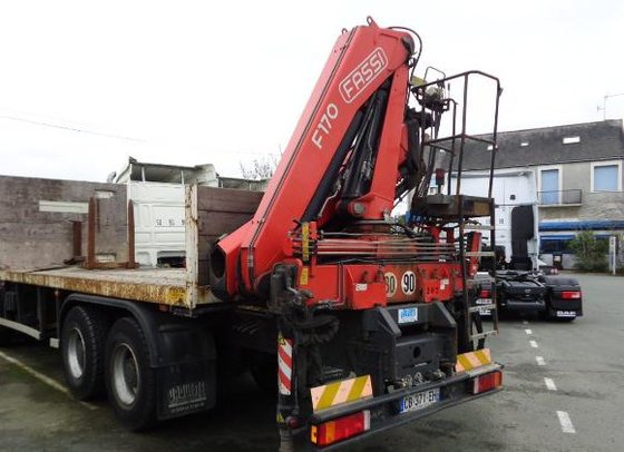DAF CF75 FAT 310 in