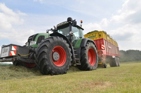 2009 Pottinger JUMBO 8000 in