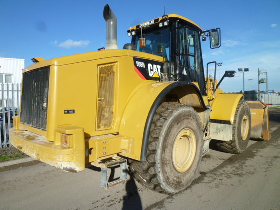 2010 2010 CAT 966H in
